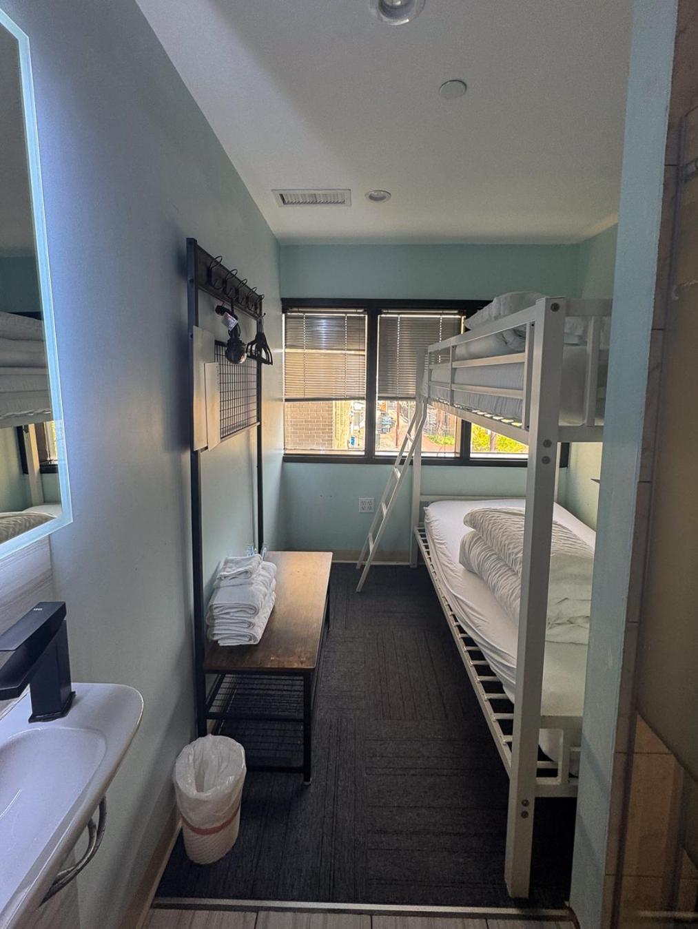 U Street Capsule Hostel Ουάσινγκτον Εξωτερικό φωτογραφία